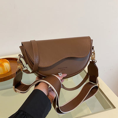 Underarm Bag Niche Fashion Trendy Crossbody Saddle Bag for Women