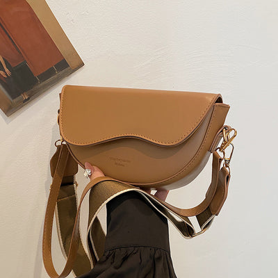 Underarm Bag Niche Fashion Trendy Crossbody Saddle Bag for Women